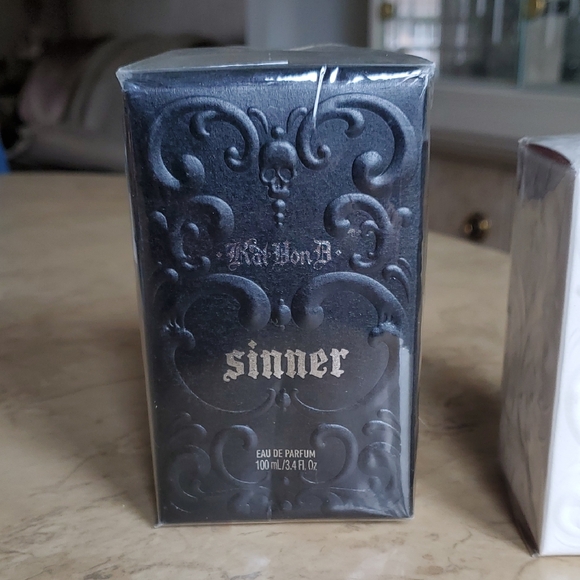 Kat Von D Black Gothic Bath & Body Fragrance